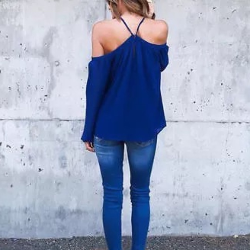 RESTOCKED! Sexy & Flirty Unique Open Shoulder top - Picture 5 of 5